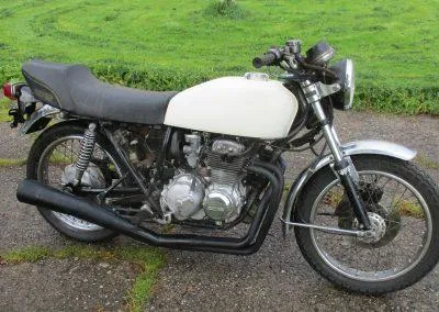 Honda cb 400 f projekt